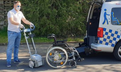 Bild Krankentransport Rollstuhl